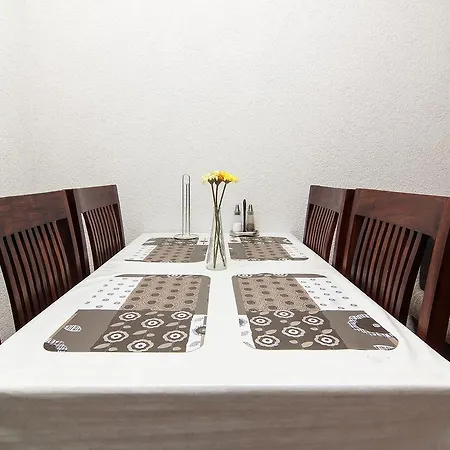 Old Town 91 דירה פולה